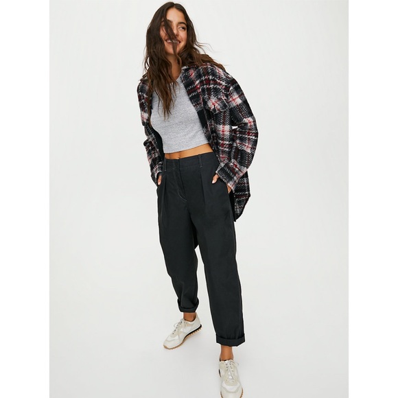 Aritzia Wilfred Free Dayoff Pant 